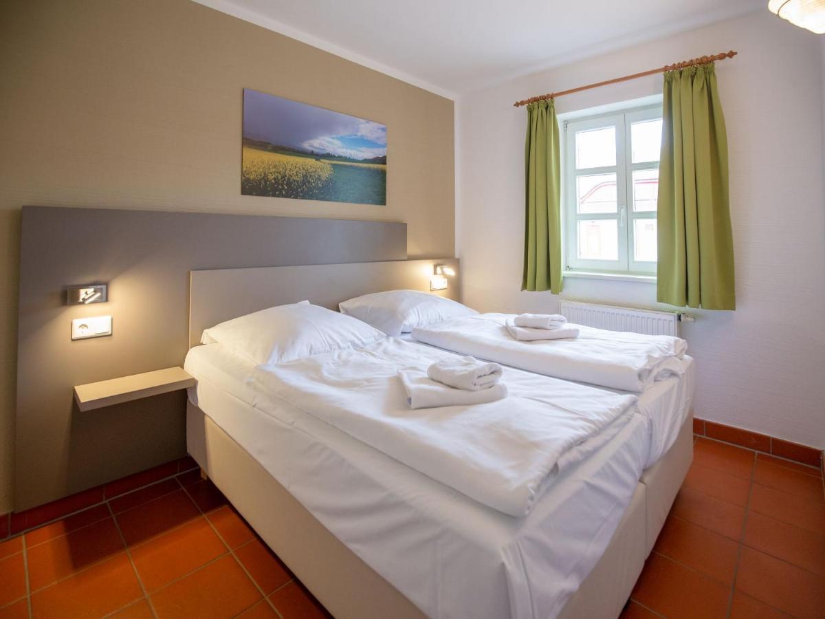 Feriendorf Rugana - Komfort Appartement Mit 1 Schlafzimmer Und Terrasse B52 Dranske Eksteriør bilde